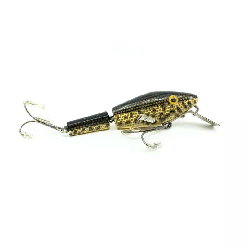 L & S Pike Master 30 Black Back Speckles Color
